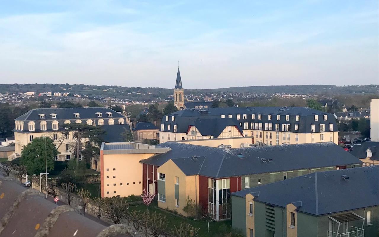 Appartement 3 Chambres Avec Roof Top A 5 Mn De La Plage Довіль Екстер'єр фото